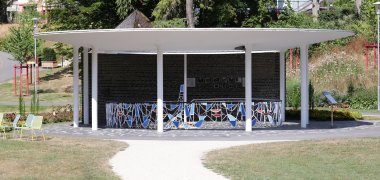 Stahlbrunnen Blick auf den Stahlbrunnen im Röthelbachtal