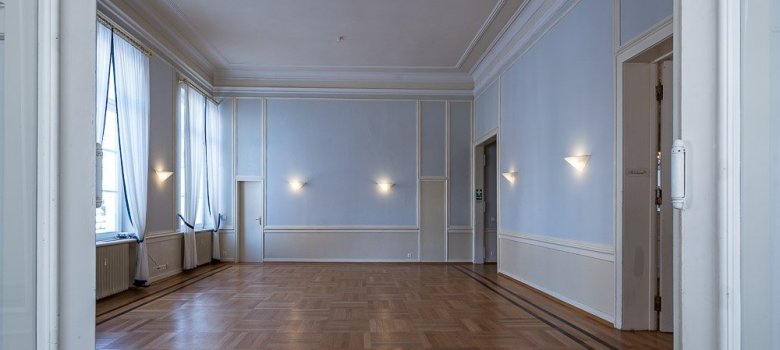 Einblick in das Foyer des Bad Schwalbacher Kurhauses