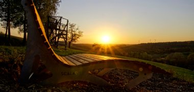 Liegebank in der Abendsonne, Fischbach