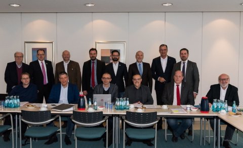 Forst- und Holzkontor Rheingau-Taunus AöR hat sich konstituiert .jpg