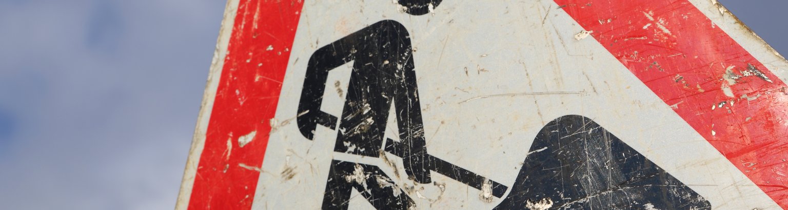 Bad Schwalbach Winteransicht mit Martin-Luther-Kirche -.JPG