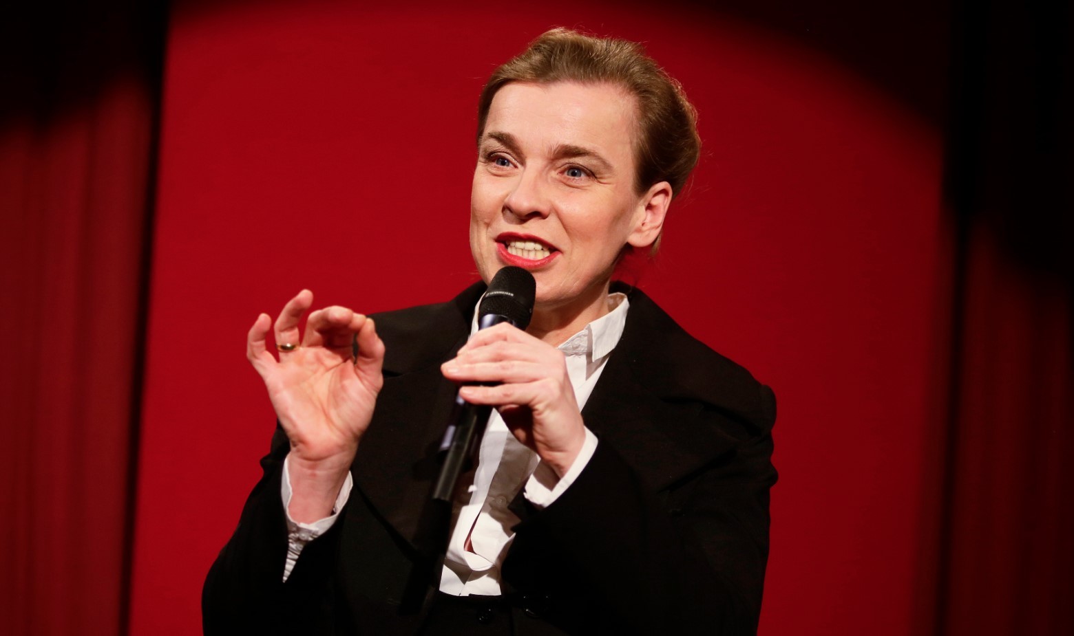 Tina Teubner
