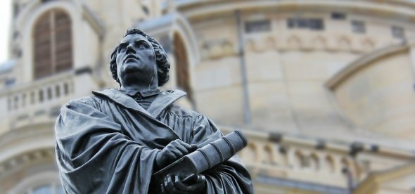 Martin Luther Statur vor dem Alten Landtag